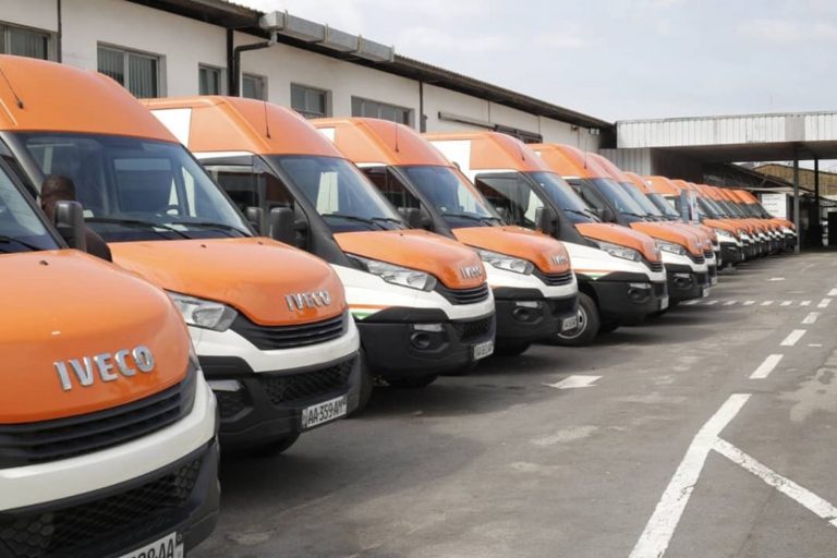 découvrez les meilleures offres automobiles en côte d'ivoire, avec un large choix de véhicules neufs et d'occasion à des prix compétitifs. trouvez la voiture de vos rêves et bénéficiez de conseils d'experts pour un achat réussi.