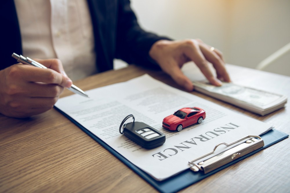 découvrez l'assurance auto dématérialisée : souscription rapide en ligne, gestion de vos contrats simplifiée et documents accessibles à tout moment. profitez de démarches 100% digitales et sécurisées pour assurer votre véhicule en toute tranquillité.