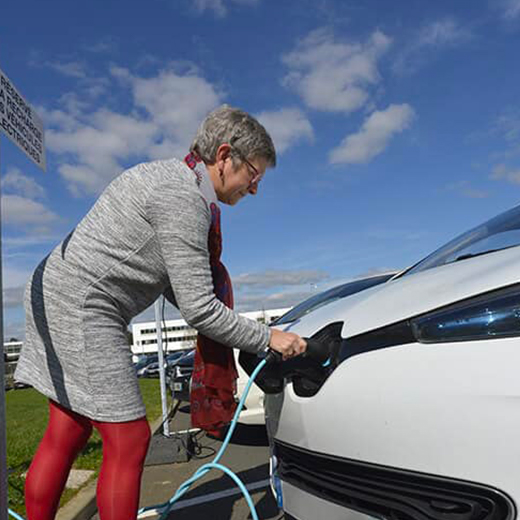 Assurance automobile : le bénéfice des voitures électriques s’effrite