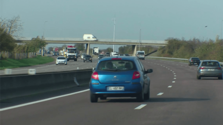 découvrez l'assurance auto kilométrique : une solution économique adaptée à votre conduite ! payez uniquement pour les kilomètres parcourus, tout en bénéficiant d'une protection complète et flexible. obtenez votre devis personnalisé en quelques minutes.
