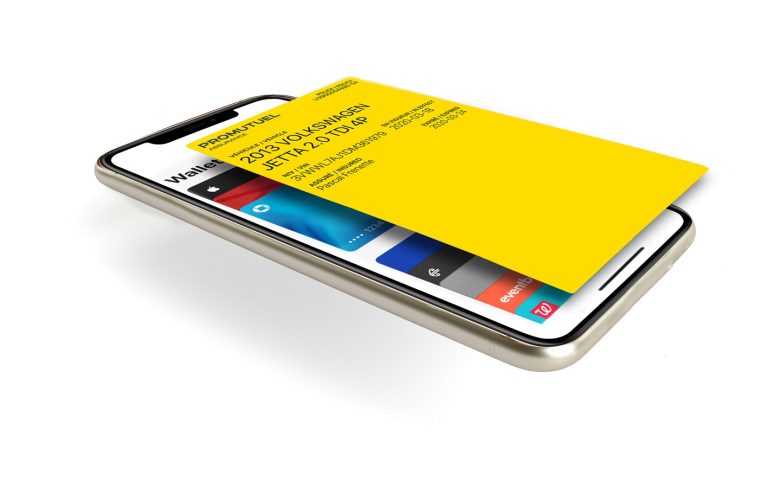 découvrez comment l'assurance auto numérique devient une cible privilégiée des cybercriminels et apprenez à protéger vos données et vos contrats en ligne efficacement.