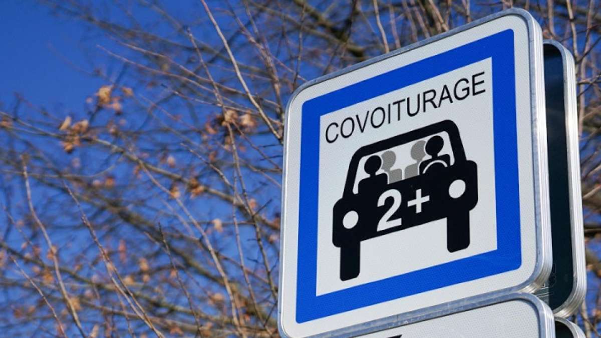 découvrez comment adapter votre contrat d'assurance pour le covoiturage et bénéficier d'une couverture adaptée à vos besoins, en toute sérénité.