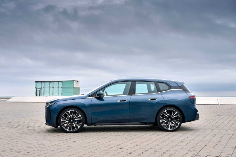 découvrez nos offres d'assurance voyage pour voiture à l'étranger, protégez votre véhicule et voyagez en toute sérénité partout dans le monde.