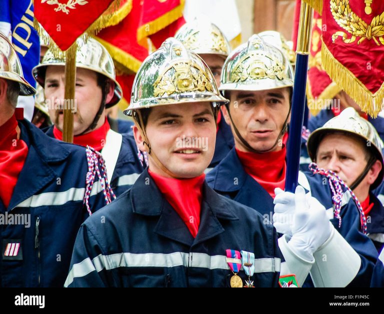 les pompiers face aux défis croissants liés à la sécurité et à l'intervention sur les véhicules électriques, source d'inquiétude grandissante.